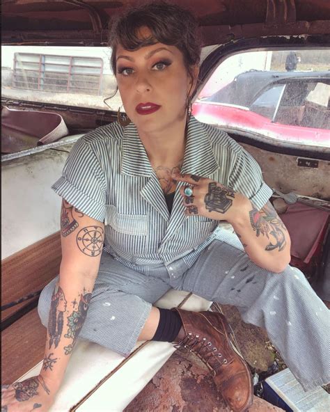 danielle colby american pickers instagram